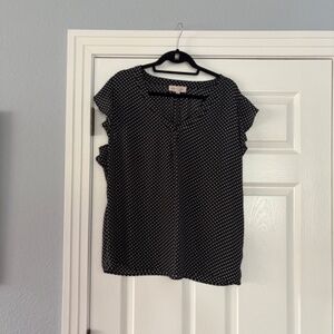 Philosophy Silky Black & White Polkadot Flutter Sleeve Top XL